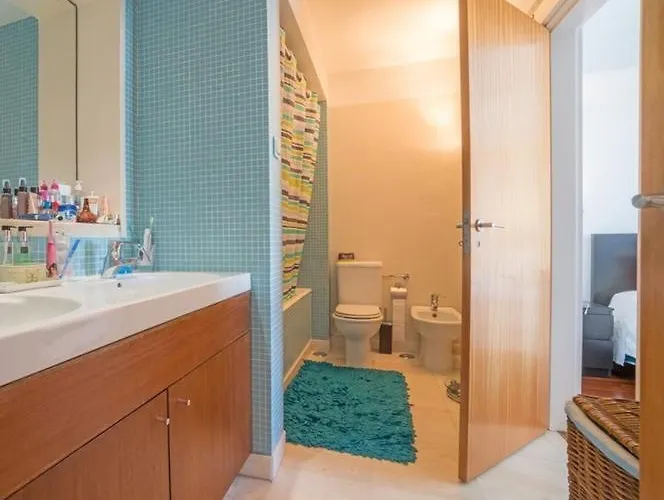Sea View Lisboa - - 2rooms *