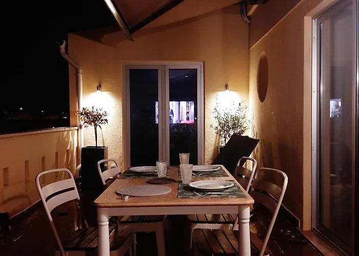 Sea View Lisboa - - 2rooms *